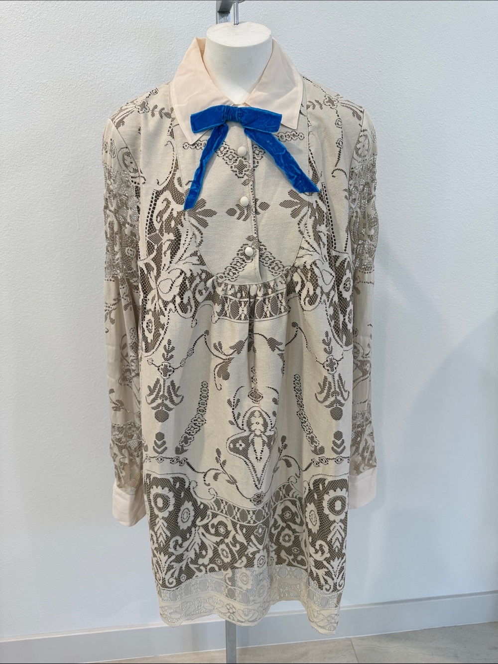NWOT Anna Sui x Target Lace Patterned Long Sleeve Tunic w/Blue Velvet Bow SzM